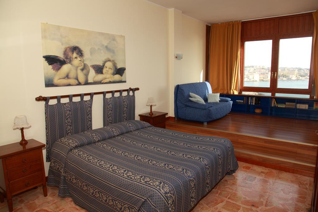 B&B Ortigia Sea View Сиракузы Номер фото